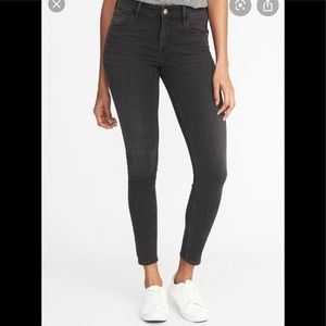 Old navy rockstar jeans